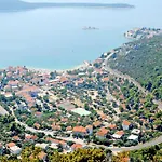 Ceres דירה *