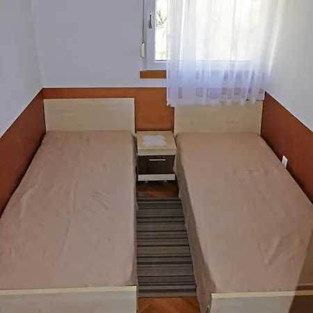 Apartament Ceres *